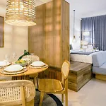 Alaya Homes B - Stylish Japandi Loft Suite In Seminyak