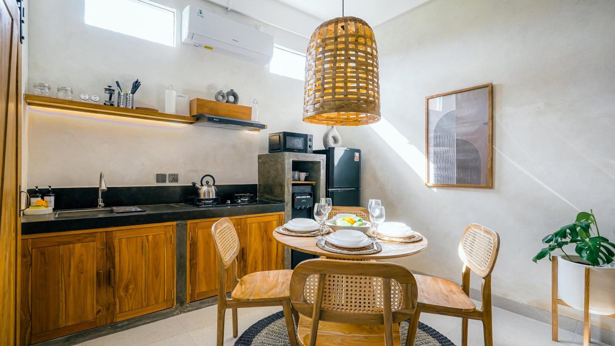 Alaya Homes B - Stylish Japandi Loft In * Seminyak (Bali)