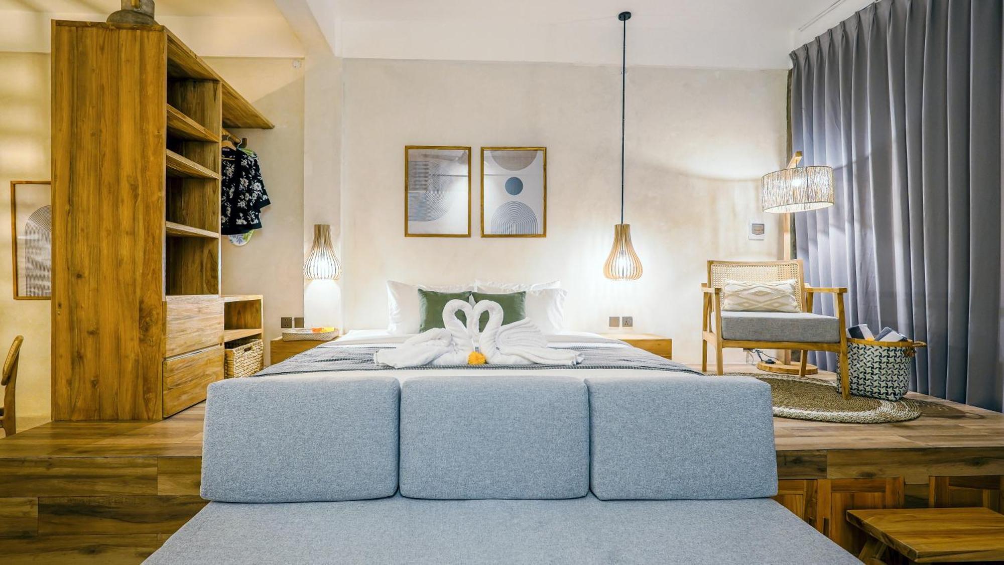Alaya Homes B - Stylish Japandi Loft In